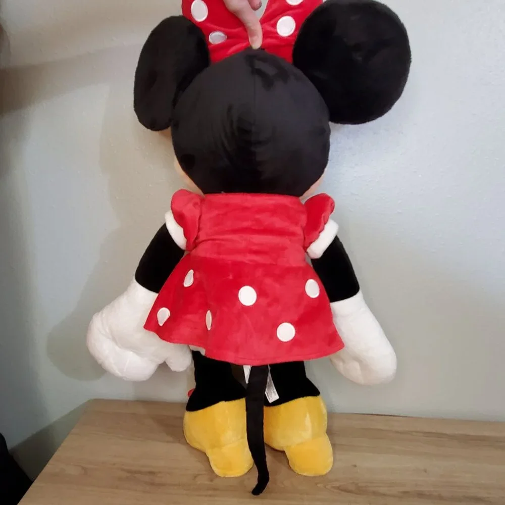 Disney Minnie Mouse 27